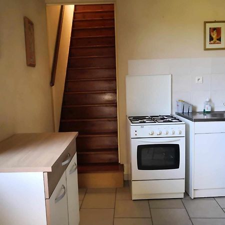 Petit Gite Ou Chambre D'Hotes 2/4 Personnes Buffieres ภายนอก รูปภาพ